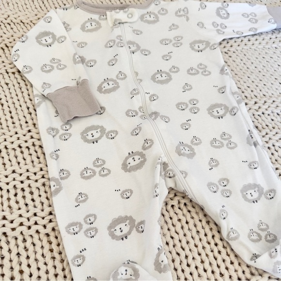 Gerber Baby Neutral Sheep Sleep & Play Footsie Size 0-3 Months - Picture 2 of 3